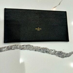 Louis Vuitton Felice Pochette card inset
